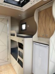 KARAVAN MODEL-2