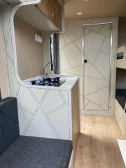 KARAVAN MODEL-2