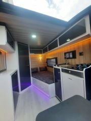 KARAVAN MODEL-7